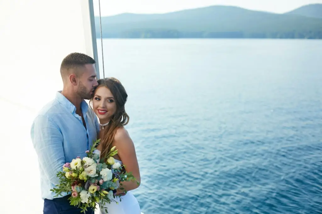 Marriage on yacht